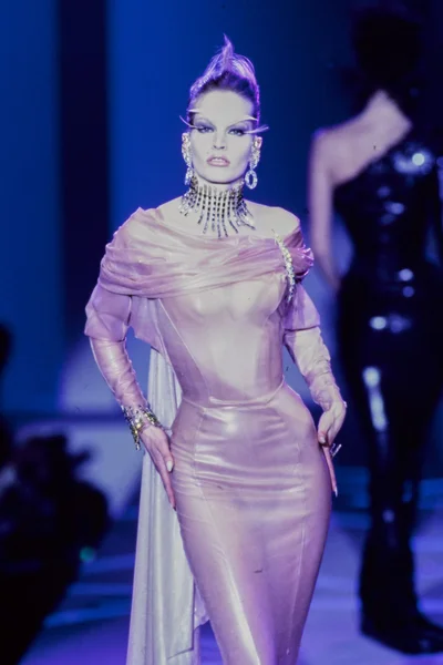 Look 74